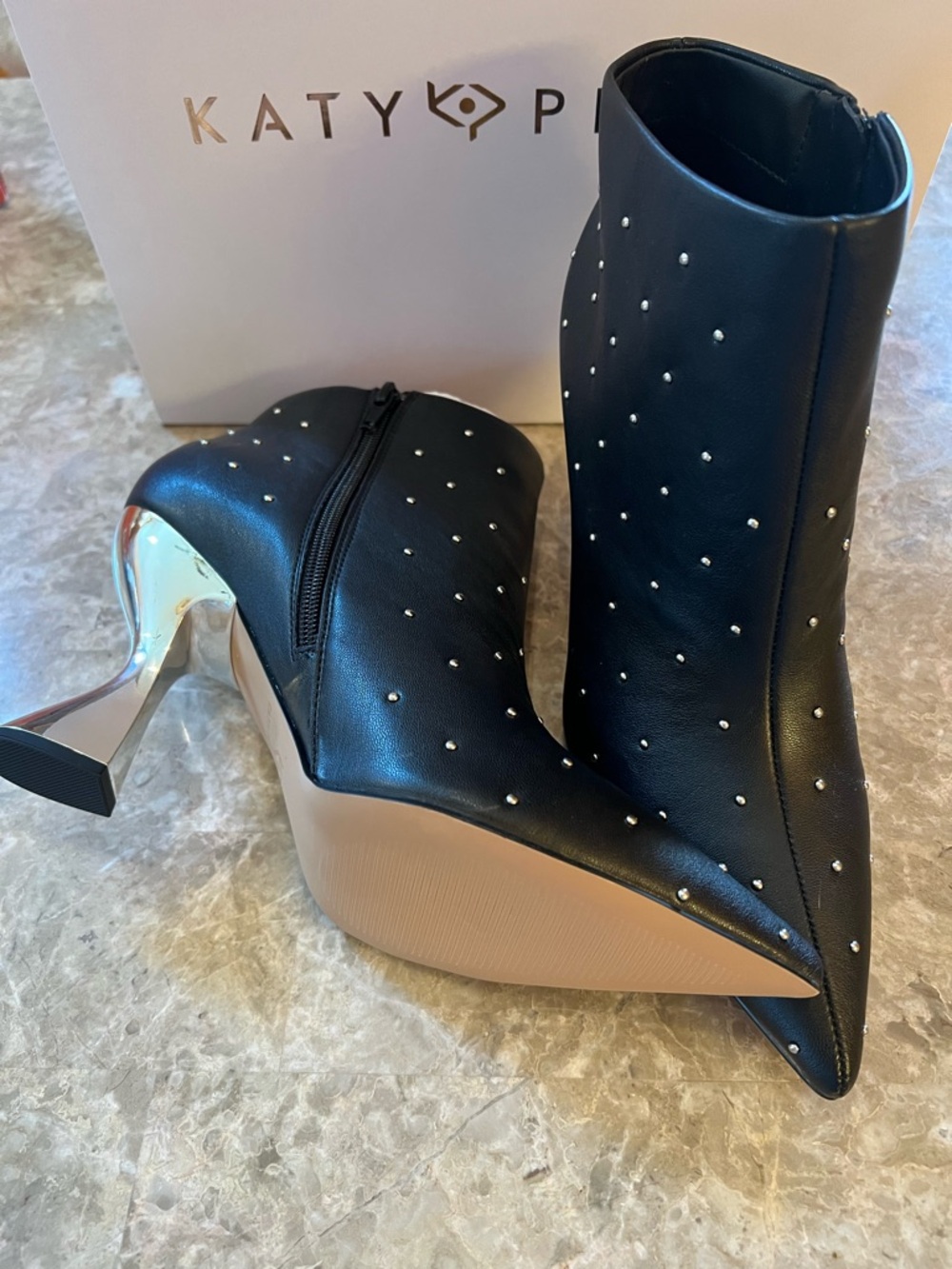 Katy Perry Laterr High Bootie Faux Black Silver Accent 4in Heel NIB Size 10 - Picture 4 of 10